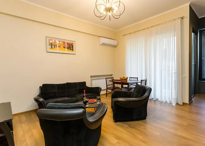 New!-Downtown Apartment Ll